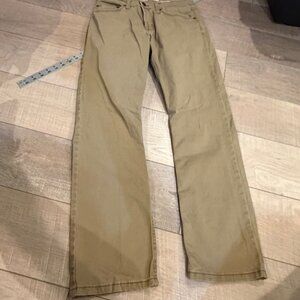 Wrangler Mens Slim Straight Khaki Pants Size 31X30 Cotton Casual Wear